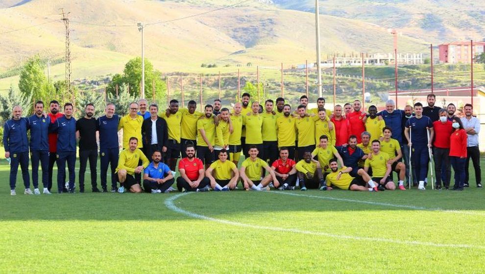 İşte YMS'nin Teknik Heyet ve Futbolculara olan borçları..