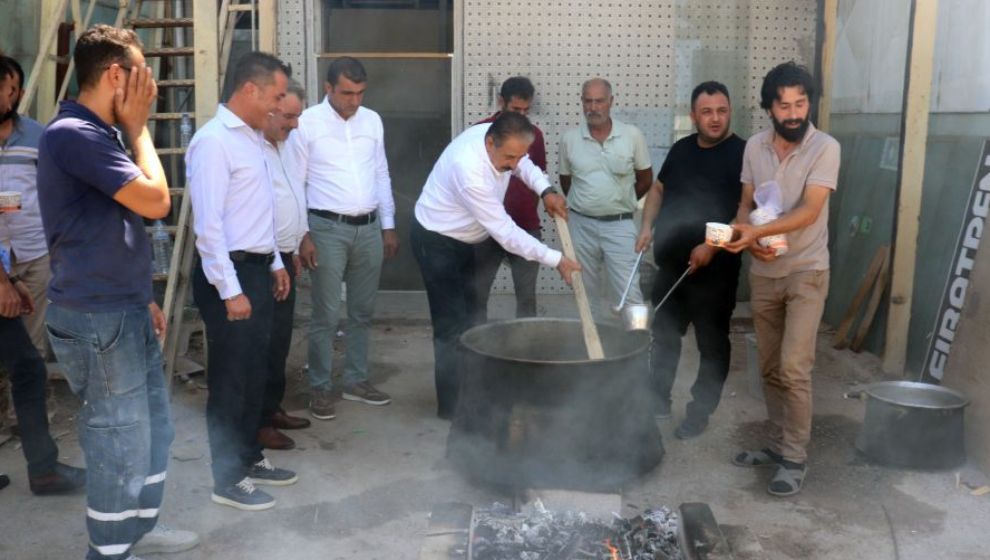 “Yeni sanayi sitesinde öncelik kayıtlı olan esnafındır”