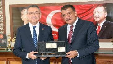 Cumhurbaşkanı Yardımcısı Oktay, Malatya Büyükşehir'i örnek gösterdi 