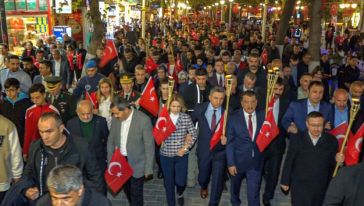 Malatya'da Cumhuriyet Fener Alayı ve Kortej Yürüyüşü 