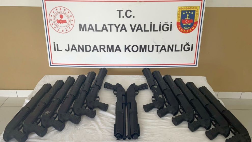 Jandarma operasyonunda 14 pompalı ele geçirildi