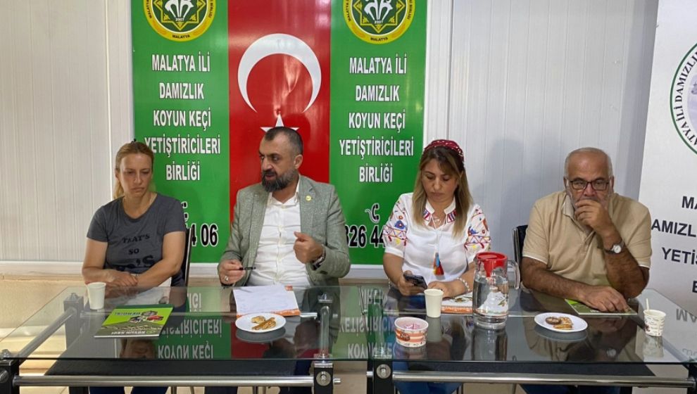 Malatya'da  yetiştiriciler çoban bulmakta zorlanıyor