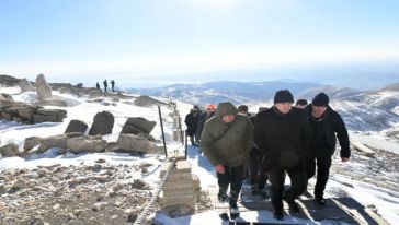 Vali Şahin, Nemrut Dağı Milli Parkını ziyaret etti