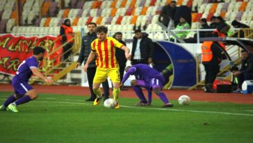 Yeni Malatyaspor kendi sahasında ilk galibiyeti aldı, 1-0