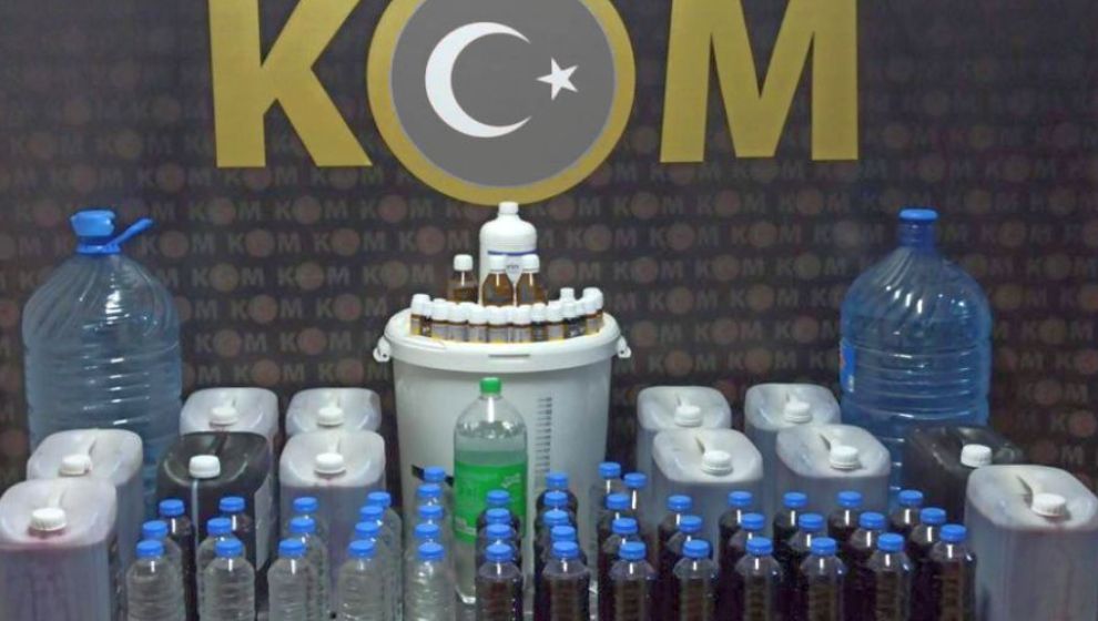 KOM ekiplerinden kaçak alkole işlem