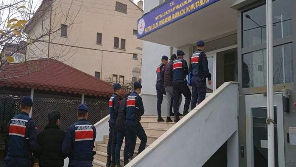 Malatya'da terör ögrütüne yönelik operasyonda 6 gözaltı