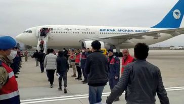 227 Afgan uçakla ülkesine gönderildi