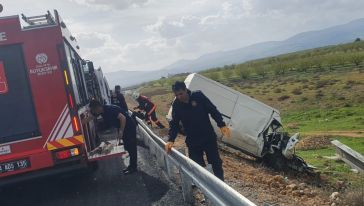 Malatya'da minibüs kazası, 1 ölü, 2 yaralı 