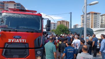 Malatya’daki kazada  otomobil konteynere daldı, 1 yaralı 