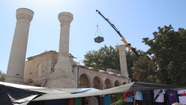 Yeni Camii'de restorasyon çalışmaları başlatıldı