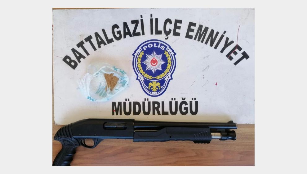 Battalgazi Emniyeti  1 haftada 15 silah ele geçirdi