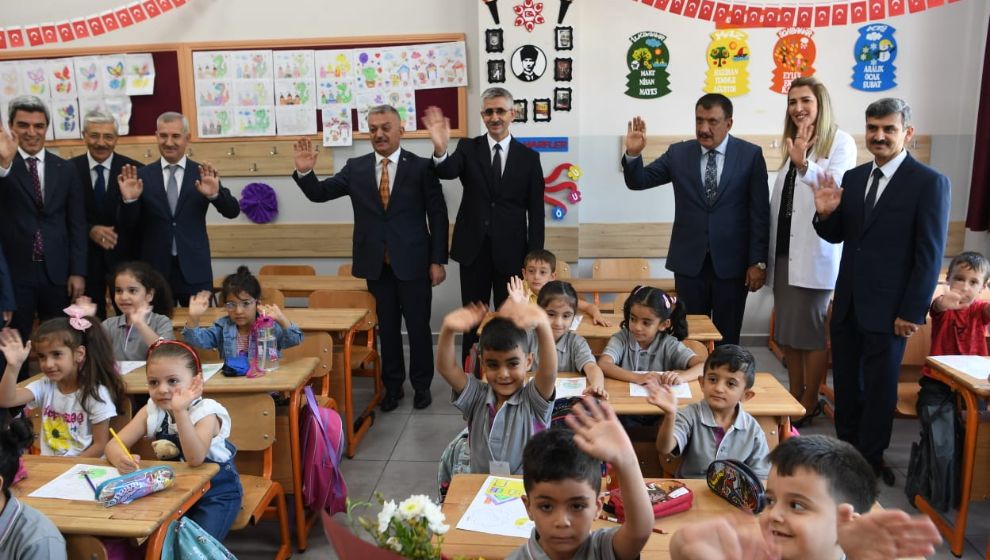 Malatya'da Eğitim Yılı Açılışına Bakan Yardımcısı katıldı