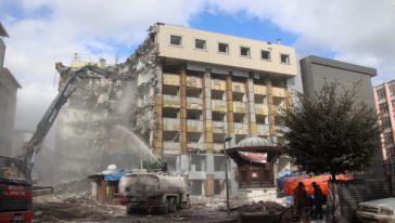 Malatya'da 20 bin ağır hasarlı bina yıkımı gerçekleşti 