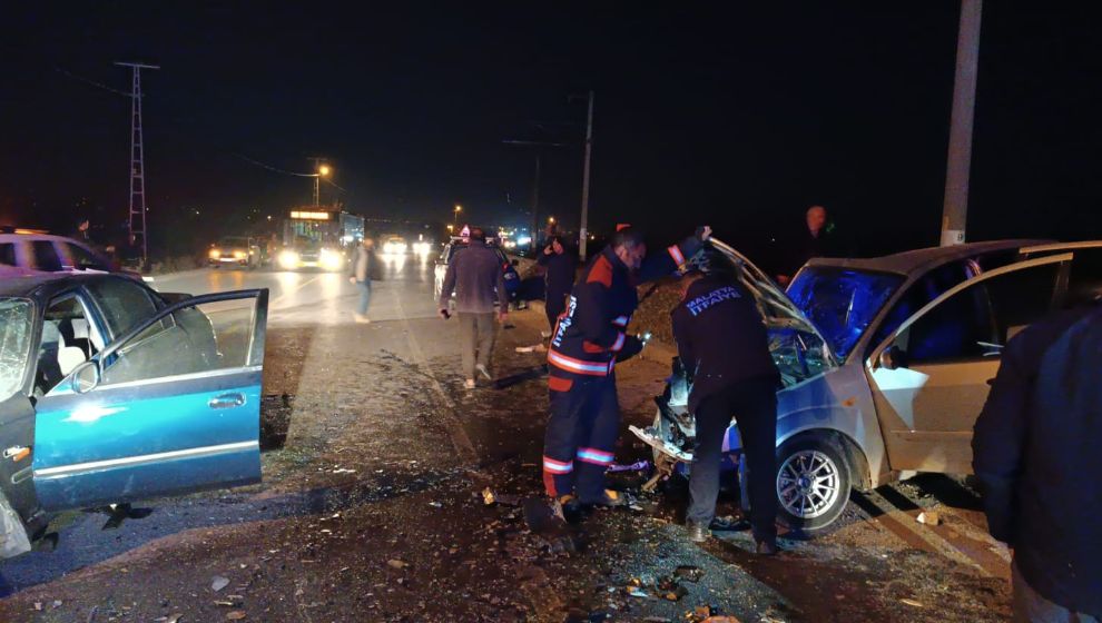 Malatya'daki trafik kazasında 3 kişi yaralandı