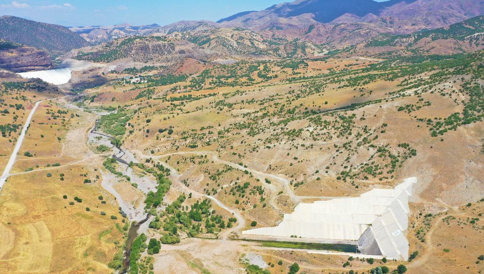 Yoncalı Barajı'nda tünel için 1 kilometre kaldı