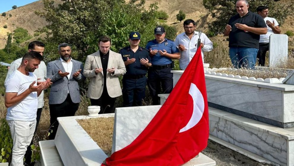 Kaymakam  Nas'tan 30 Ağustos Zafer Bayramı'nda Şehit Ailelerine Ziyaret