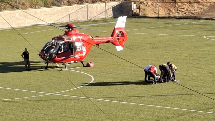 Pütürge'deki acil hasta için hava ambulansı gönderildi