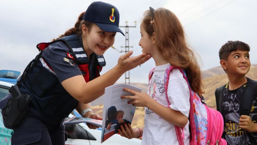 Jandarma huzur ve güven uygulaması gerçekleştirdi