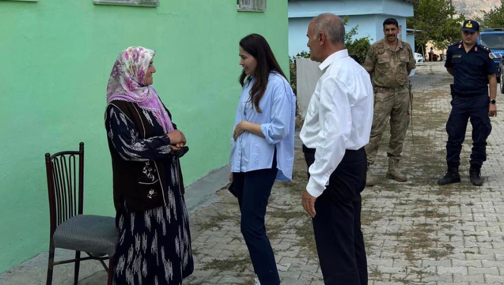 Kaymakam Nas,  Akkent'te Vatandaşları Dinledi