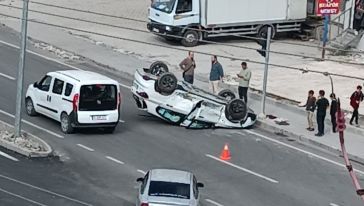 Malatya'da  iki ayrı trafik kazasında 6 kişi yaralandı