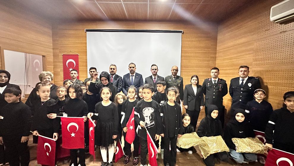 Pütürge'de 10 Kasım Atatürk'ü Anma Programı Düzenlendi