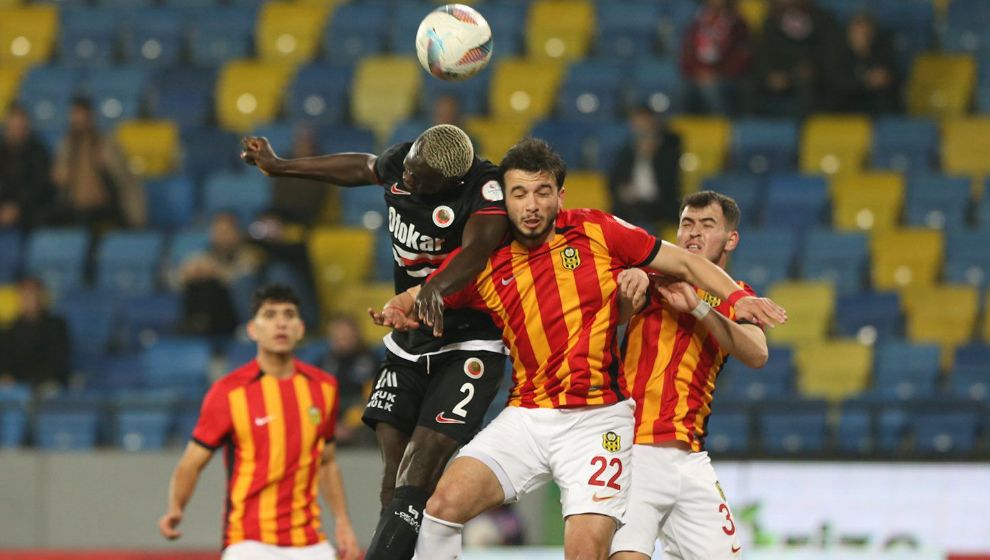 Yeni Malatyaspor Ankara'dan da Boş Dönüyor: 3-0