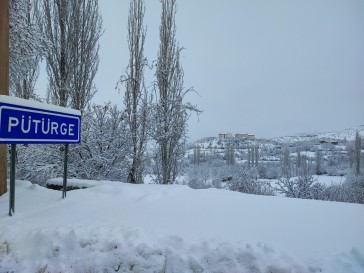 Pütürge’de Yollar Açık Tutuluyor, Ekipler Sahada!