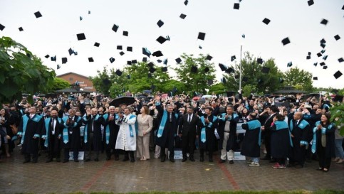 MTÜ Mezuniyet Coşkusu Yaşıyor 