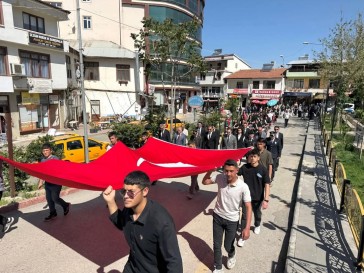 Pütürge'de 19 Mayıs Gençlik Bayramı Coşkusu