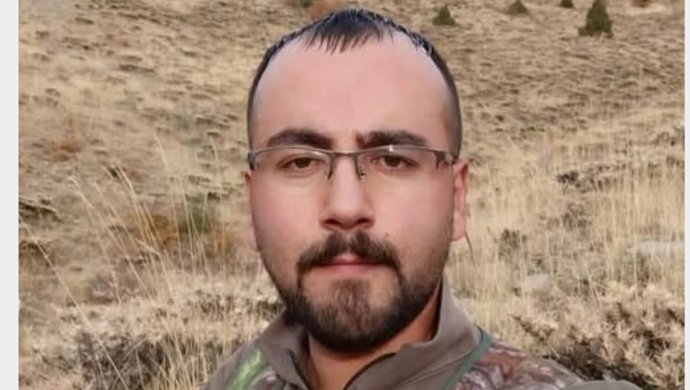 Kontrolden Çıkan Araç Devrildi, Genç Sürücü Hayatını Kaybetti
