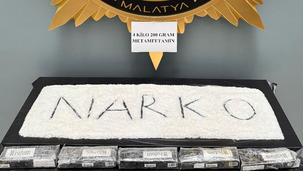 Takibe alınan otomobilde uyuşturucu çıktı: 2 tutuklama
