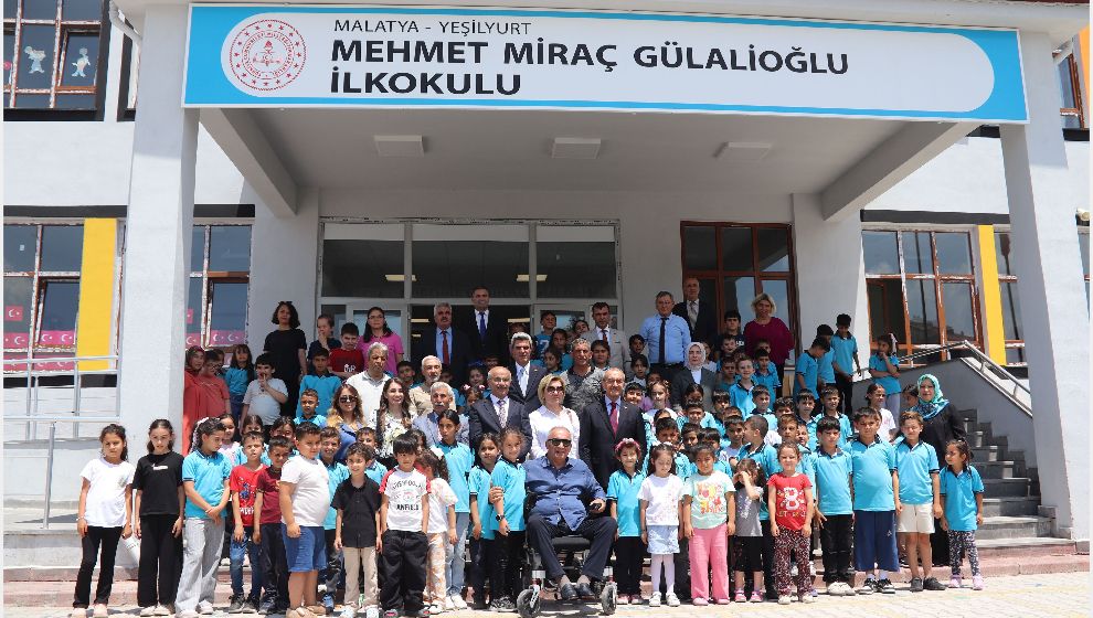 Hayırsever iş insanı Enver Gülalioğlu'nun yaptırdığı okulu ziyaret ettiler