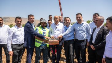 Doğanyol'da Yeni Düğün ve Mevlüt Salonunun Temeli Atıldı