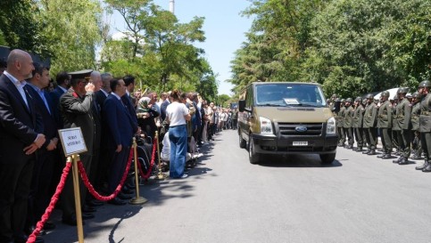  Pençe-Kilit Şehidi Pütürgeli Şehit Gültekin'e Son Veda!