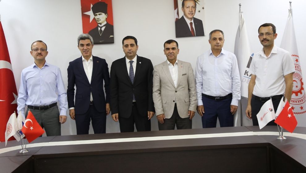 Malatya'da Öğretmenlere Dijital Eğitim Başlıyor