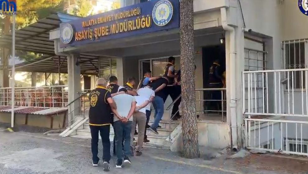 Malatya'da 6 Üfürükçü Tutuklandı