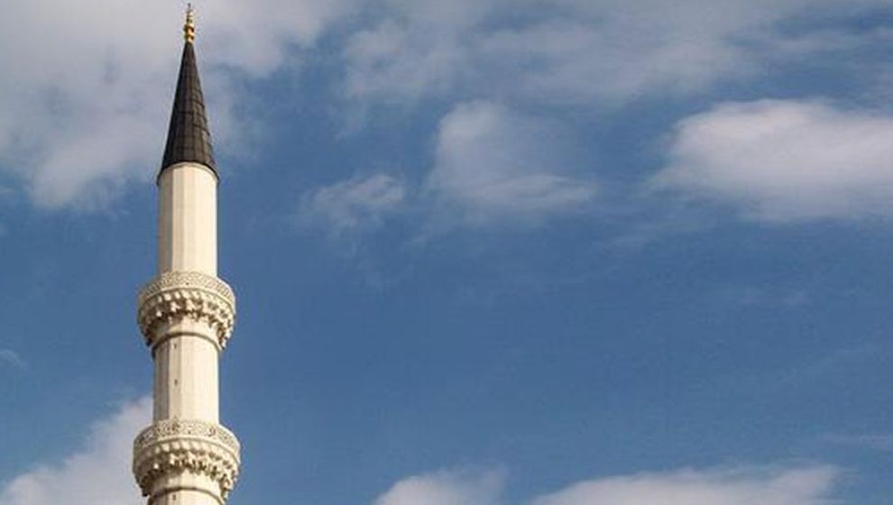 Malatya'da merkezi sistem ezan saatini karıştırdı