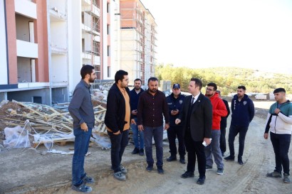 Köylü Mahallesi TOKİ Projesinde Çalışmalar Sürüyor