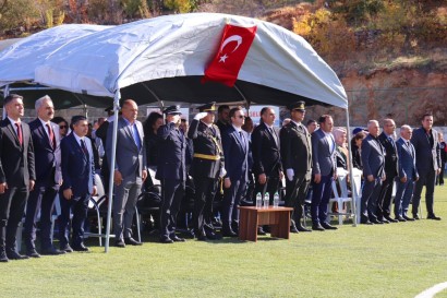  Pütürge'de Birlik ve Gurur İçinde Cumhuriyet Kutlaması