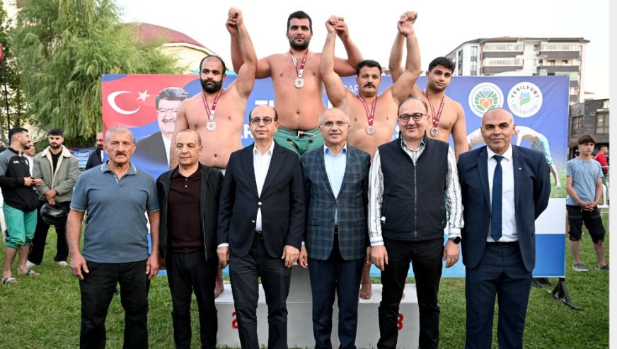 Malatya'da 20. Uluslararası Turgut Özal Karakucak Güreşleri Yapıldı