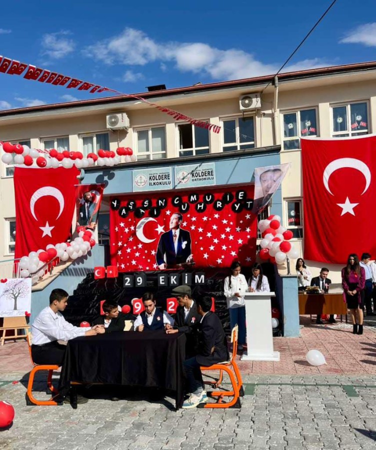 Doğanyol'da 29 Ekim Coşkuyla Kutlandı