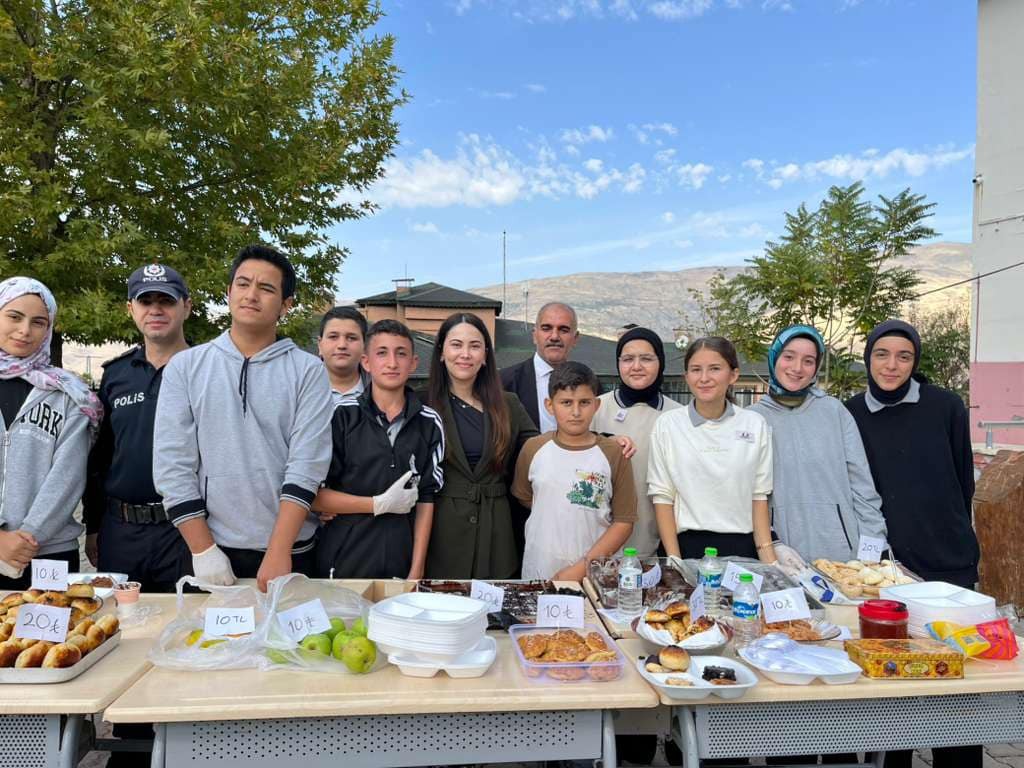 Doğanyol'da “Gazze İçin Seferber” Kermesi Düzenlendi