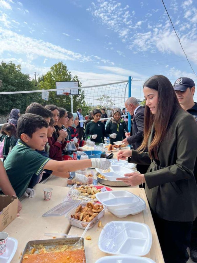 Doğanyol'da “Gazze İçin Seferber” Kermesi Düzenlendi
