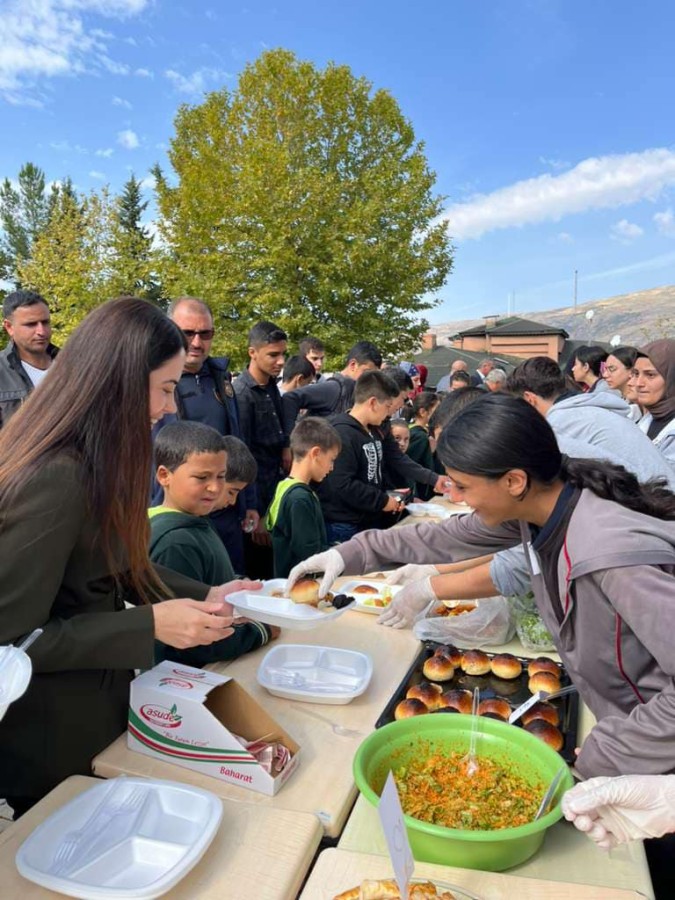 Doğanyol'da “Gazze İçin Seferber” Kermesi Düzenlendi