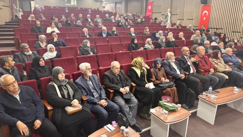 Malatya İl Müftülüğü'nün ilk özel umre kafilesini