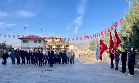 Doğanyol'da Gazi Mustafa Kemal Atatürk, 87. Yıldönümünde Törenle Anıldı