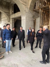 Doğanyol'da Kaymakamı Nas'tan Camii ve Çok Amaçlı Salon İnşaatlarına İnceleme  