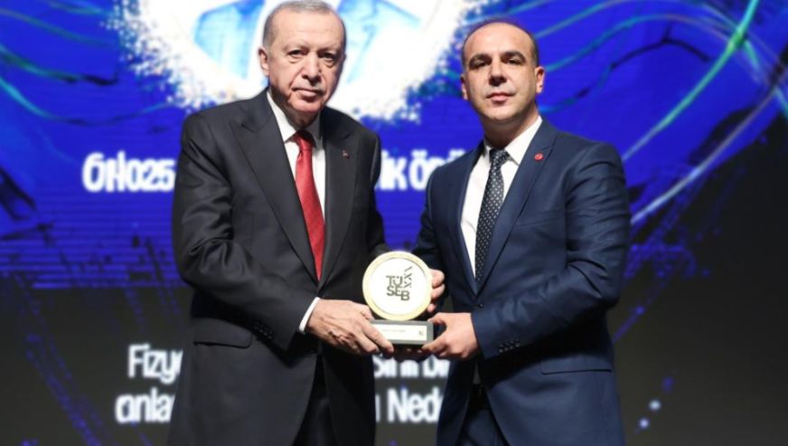 İnönü Üniversitesi Öğretim Üyesi Prof. Dr. Suat Tekin'e TÜSEB Bilim Teşvik Ödülü