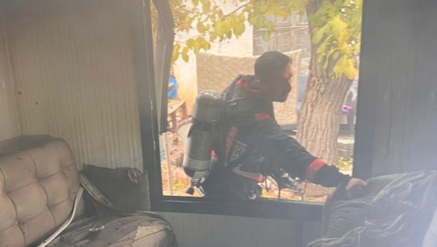 Konteyner ve Eşyalar Yandı