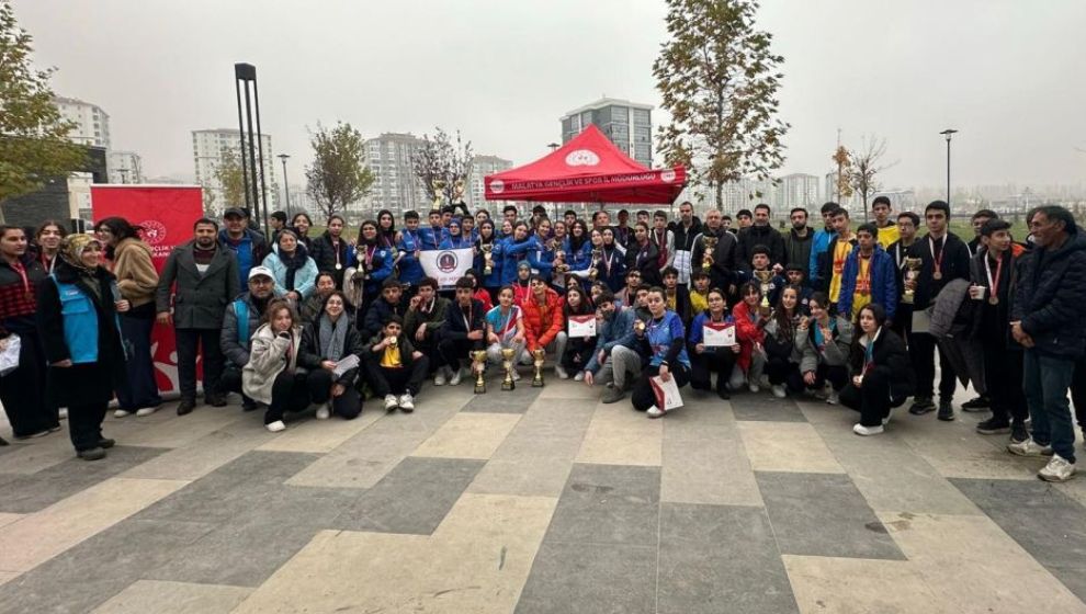 Malatya'da Oryantiring Heyecanı: 380 Sporcu Yarıştı